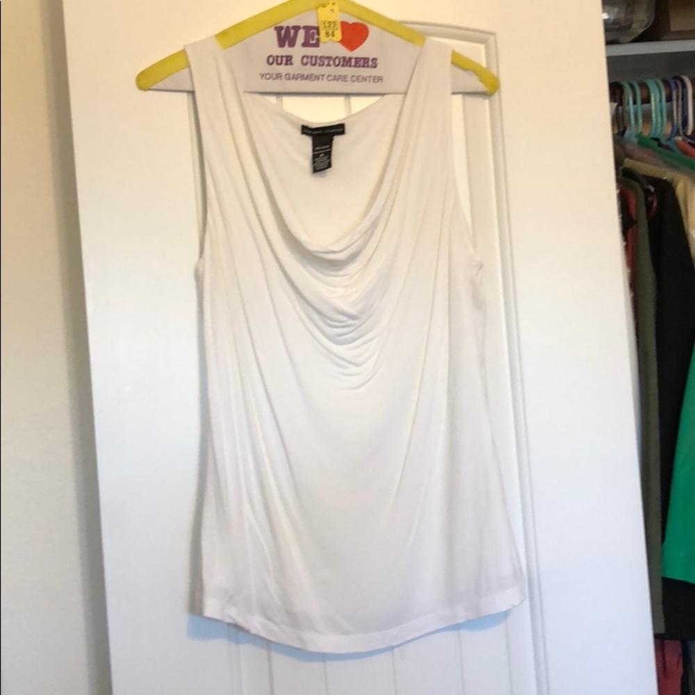New York & Company White top size medium M